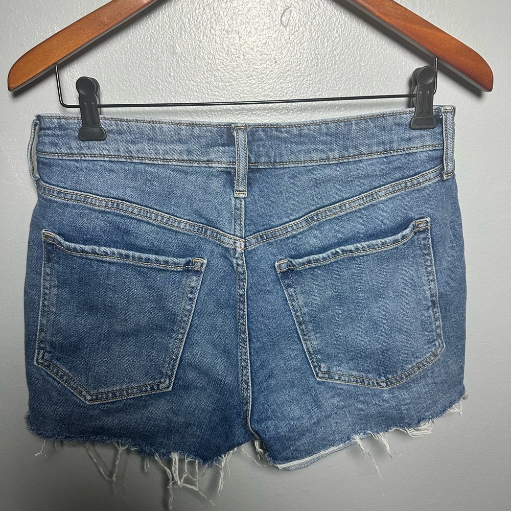 Old Navy Blue Jean Shorts Distressed Casual Style - Picture 2 of 4
